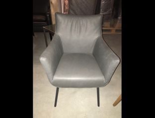 Armlehnstuhl CHIEF LOW von LABEL