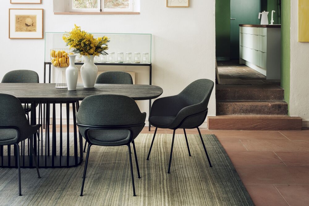 Moderne schlichte Esszimmerstühle von Freifrau Made in Germany